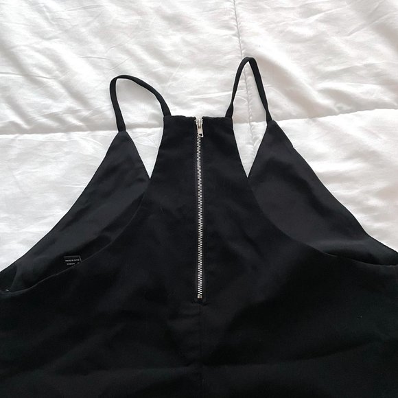 Forever 21 Black Deep V-Neck Tank Top - Picture 3 of 4
